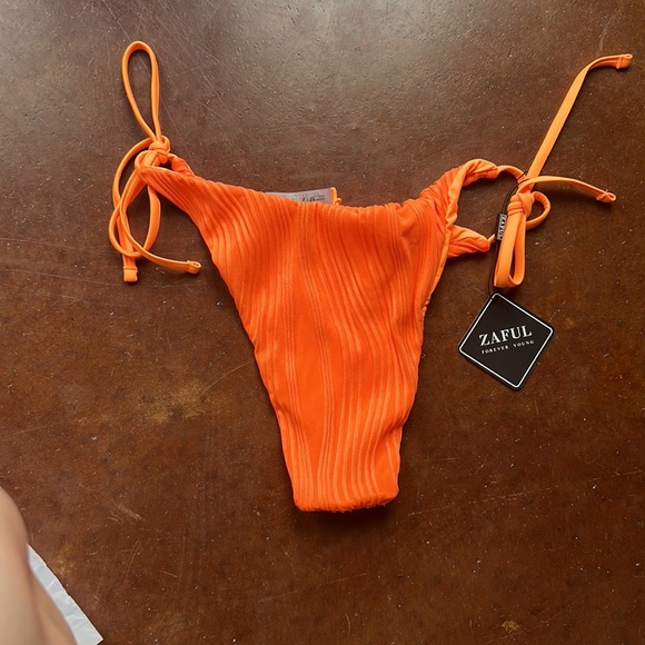 NWT Zaful Neon Orange Ribbed High Cut Tie Bikini Bottoms - Picture 6 of 8